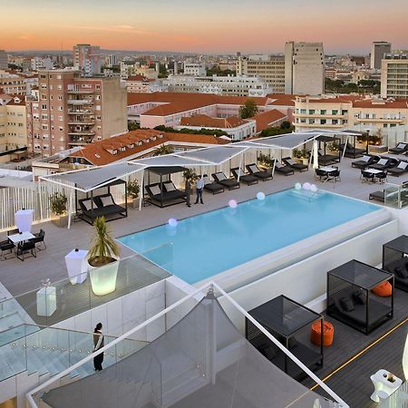Epic Sana Lisboa Hotel Экстерьер фото The hotel's rooftop pool